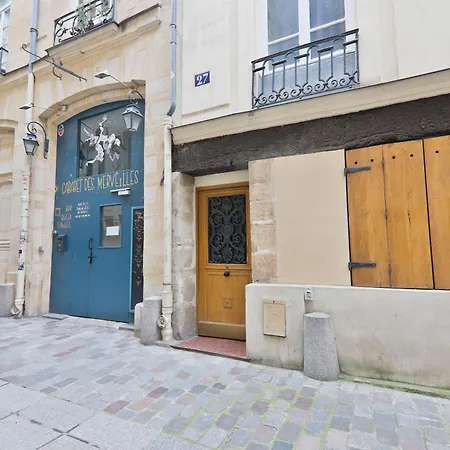 Quartier Saint-michel Notre-dame 3 Free Netflix *